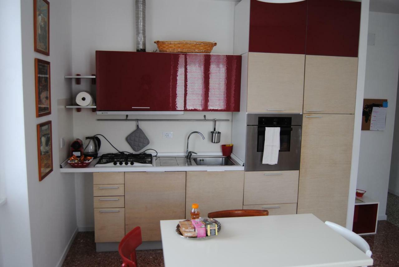 Appartement Girovagando à Rome Extérieur photo
